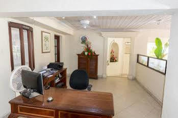Treasure Beach By Elegant Hotels - All-Inclusive, Adults-Only Paynes Bay Buitenkant foto